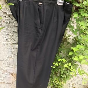 Liz golf by Liz Claiborne. Black pants